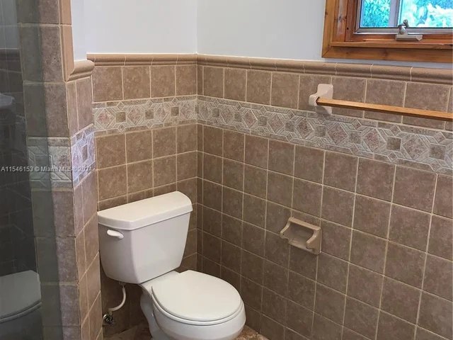 11091 SW 28th Ct, Davie FL 33328