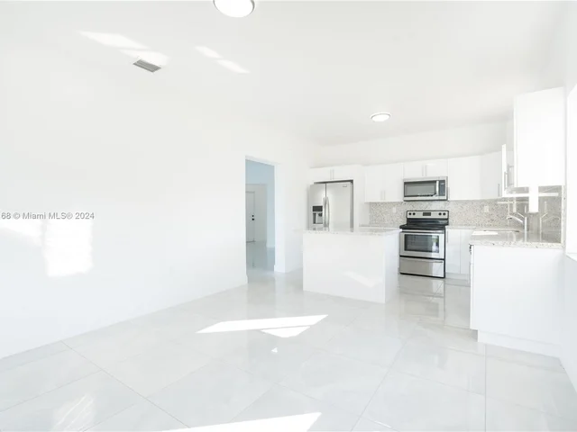 23004 SW 107th Pl # 23004, Miami FL 33170