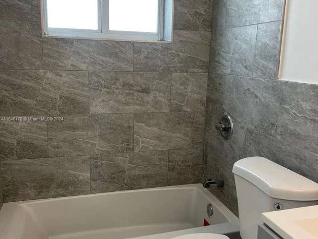 7293 Gary Ave # 23, Miami Beach FL 33141