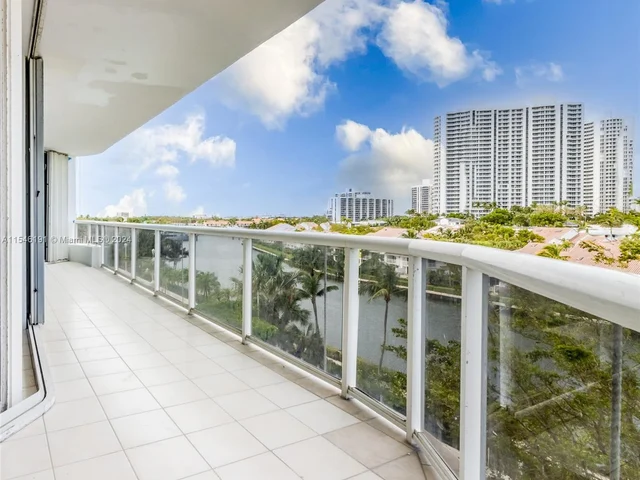 3801 NE 207th St # 504, Aventura FL 33180