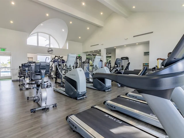 3801 NE 207th St # 504, Aventura FL 33180