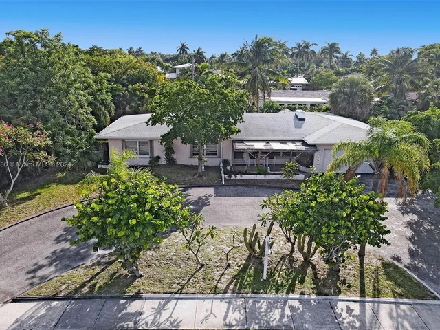 2441 Bayview Dr, Fort Lauderdale FL 33305