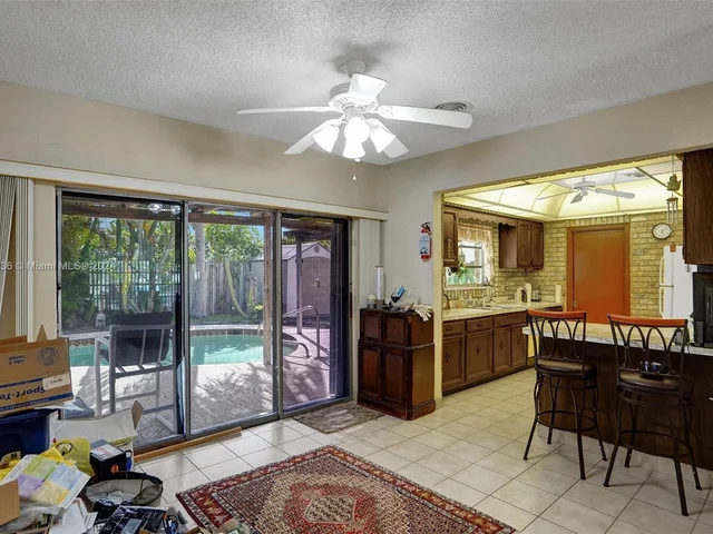 2441 Bayview Dr, Fort Lauderdale FL 33305