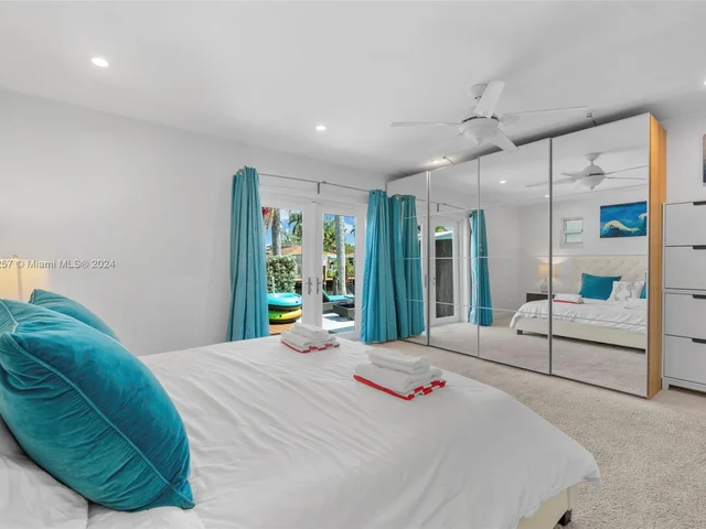 806 Argonaut Is # 806, Dania Beach FL 33004