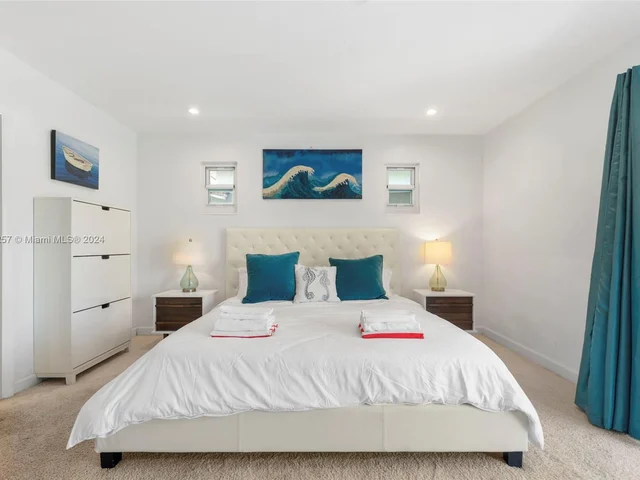 806 Argonaut Is # 806, Dania Beach FL 33004