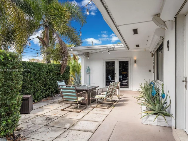 806 Argonaut Is # 806, Dania Beach FL 33004