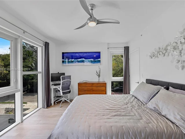 455 NE 39th St # 101, Miami FL 33137