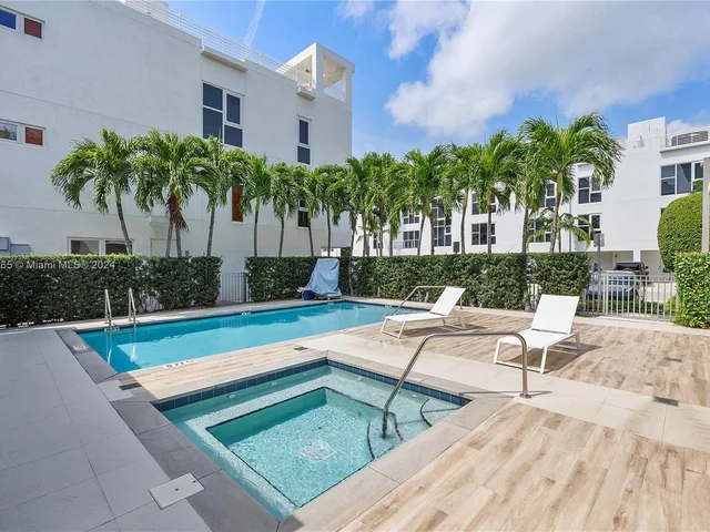 455 NE 39th St # 101, Miami FL 33137