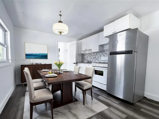 225 NE 56th St # 4, Miami FL 33137