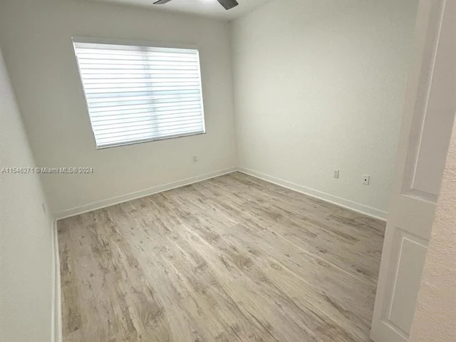 15600 SW 136th St # 206, Miami FL 33196