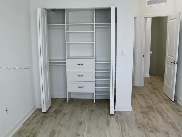 15600 SW 136th St # 206, Miami FL 33196