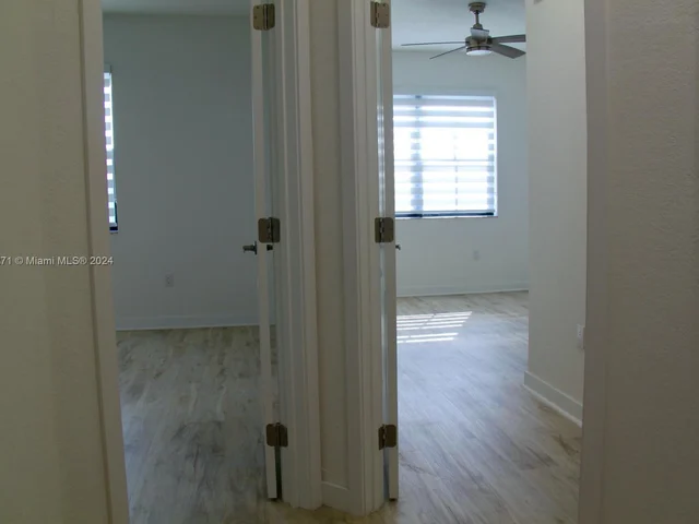 15600 SW 136th St # 206, Miami FL 33196