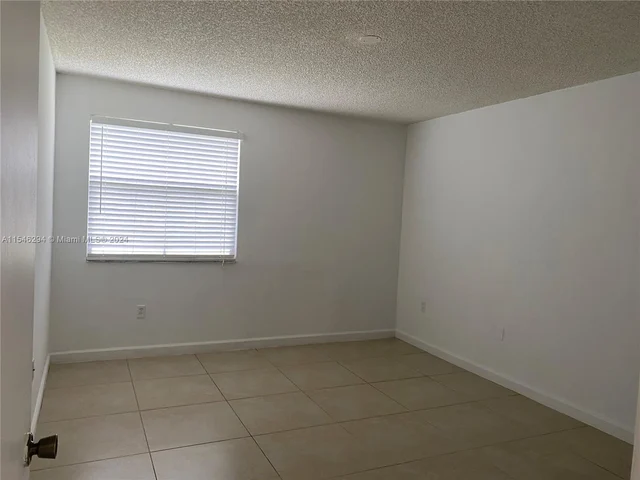 4879 NW 97th PL # 336, Doral FL 33178