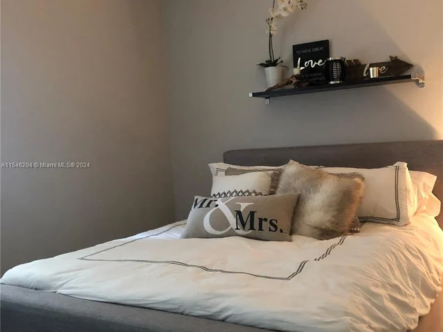 4879 NW 97th PL # 336, Doral FL 33178