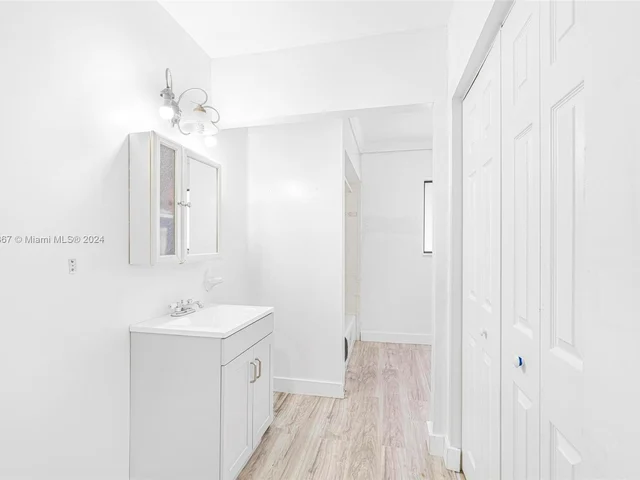 14480 SW 113th Ln, Miami FL 33186