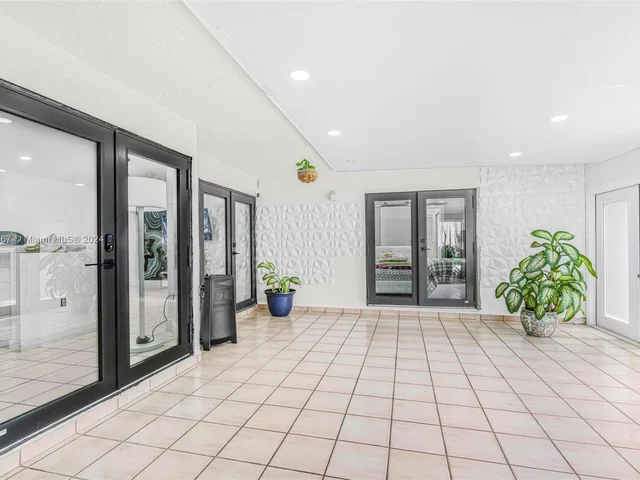 14480 SW 113th Ln, Miami FL 33186