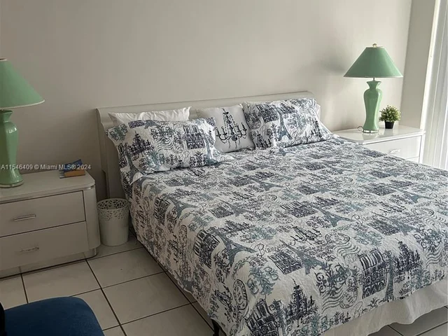 1200 NE Miami Gardens Dr # 612W, Miami FL 33179