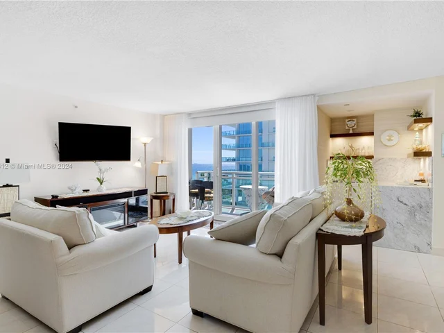 6917 Collins Ave # 807, Miami Beach FL 33141