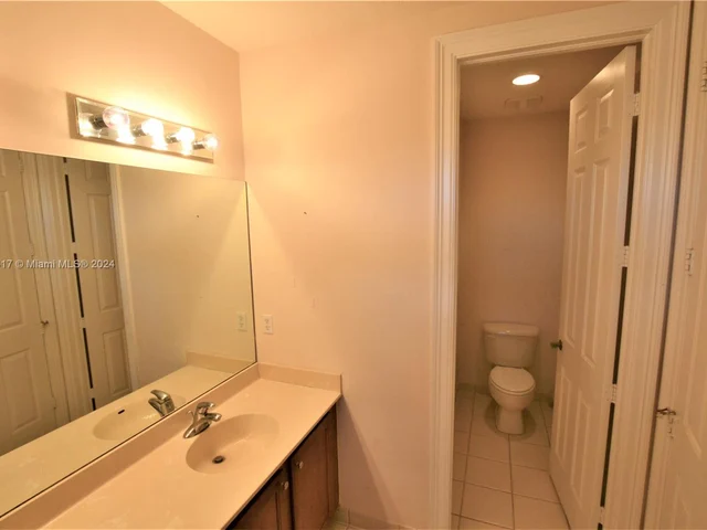 1730 Borrego Way # 6, West Palm Beach FL 33401