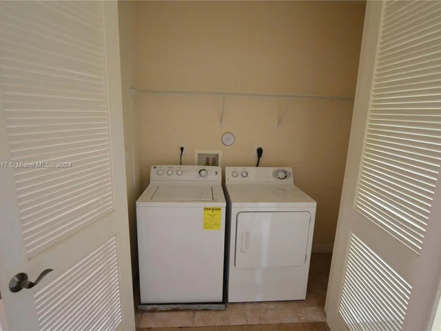 1730 Borrego Way # 6, West Palm Beach FL 33401