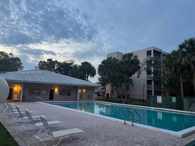 8735 Ramblewood Dr # 216, Coral Springs FL 33071