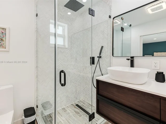 6625 SW 41st St, Miami FL 33155