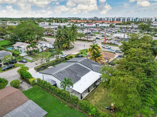 6625 SW 41st St, Miami FL 33155