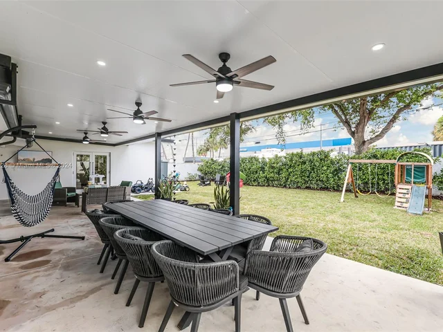 6625 SW 41st St, Miami FL 33155