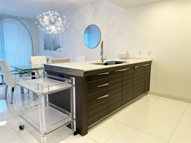 200 Biscayne Boulevard Way # 4314, Miami FL 33131