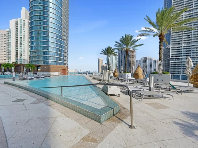 200 Biscayne Boulevard Way # 4314, Miami FL 33131