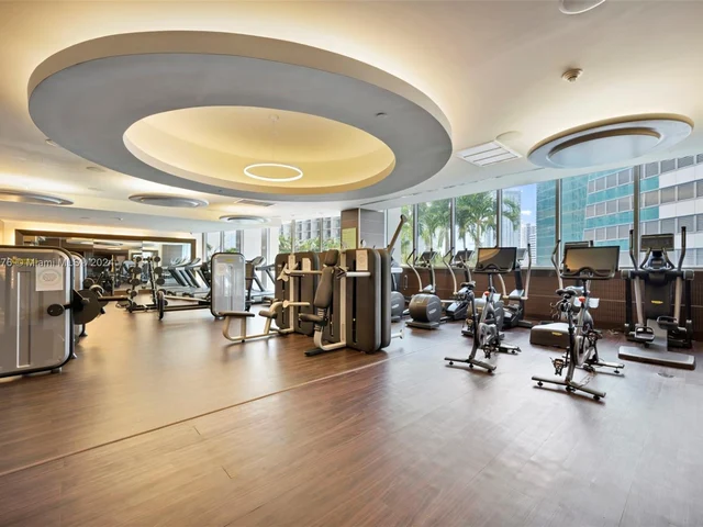 200 Biscayne Boulevard Way # 4314, Miami FL 33131