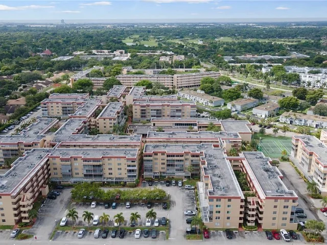 406 NW 68th Ave # 518, Plantation FL 33317