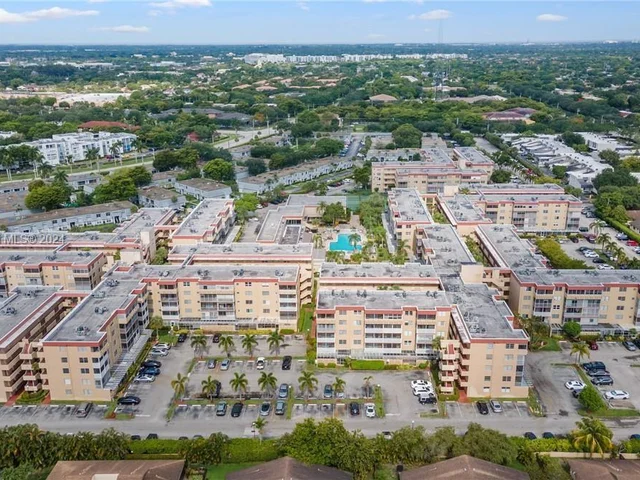 406 NW 68th Ave # 518, Plantation FL 33317