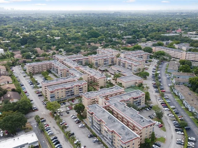 406 NW 68th Ave # 518, Plantation FL 33317