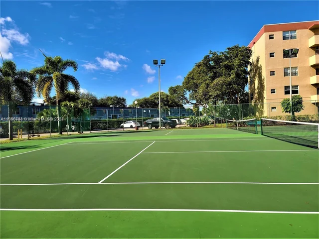 406 NW 68th Ave # 518, Plantation FL 33317