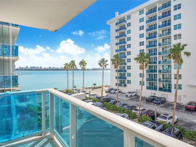 7501 E Treasure Dr # 3A, North Bay Village FL 33141