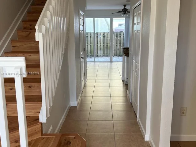 153 SE 28 PL # 3, Homestead FL 33033