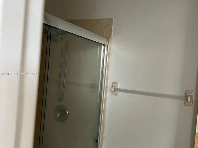 153 SE 28 PL # 3, Homestead FL 33033