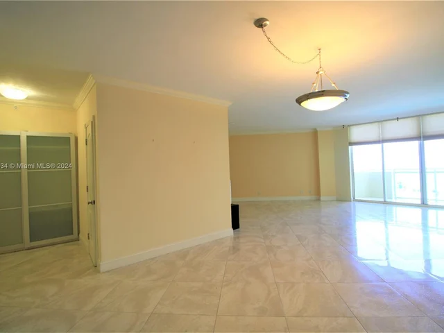 3001 S Ocean Dr # 821, Hollywood FL 33019