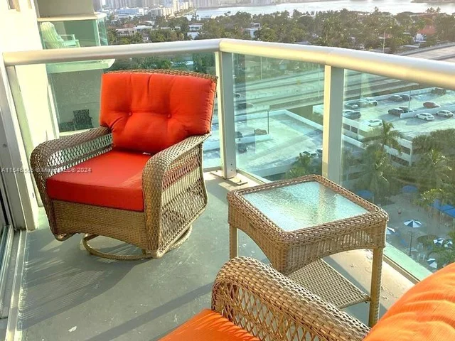 19370 Collins Ave # 1414, Sunny Isles Beach FL 33160