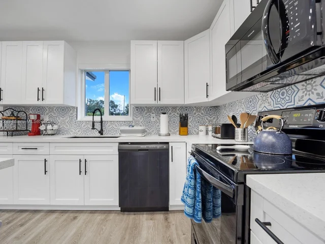 6246 N Miami Ave, Miami FL 33150