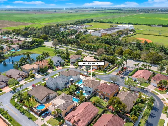 10103 SW 166th Ct, Miami FL 33196