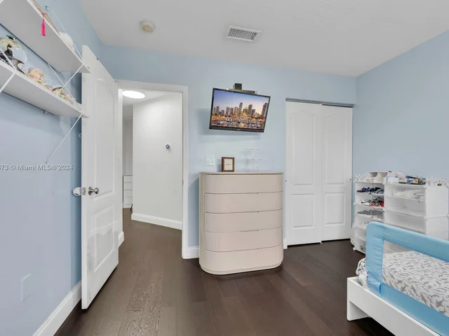 10103 SW 166th Ct, Miami FL 33196