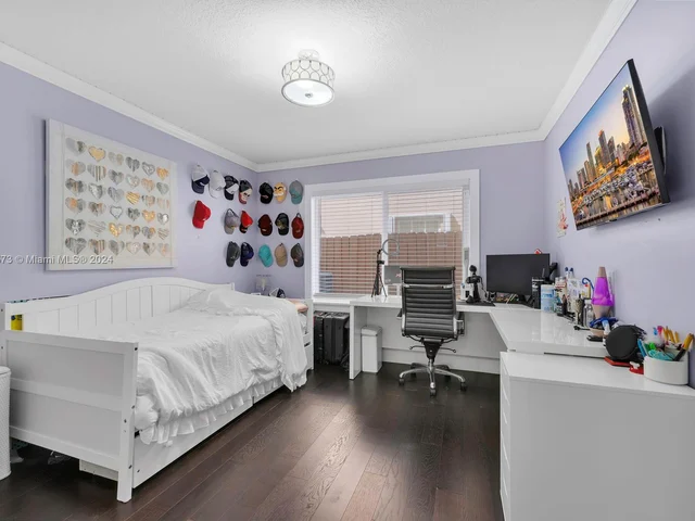 10103 SW 166th Ct, Miami FL 33196