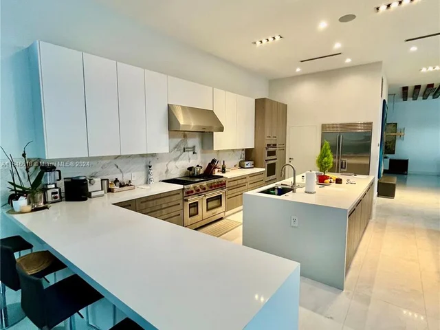 17120 SW 89th Ct, Palmetto Bay FL 33157