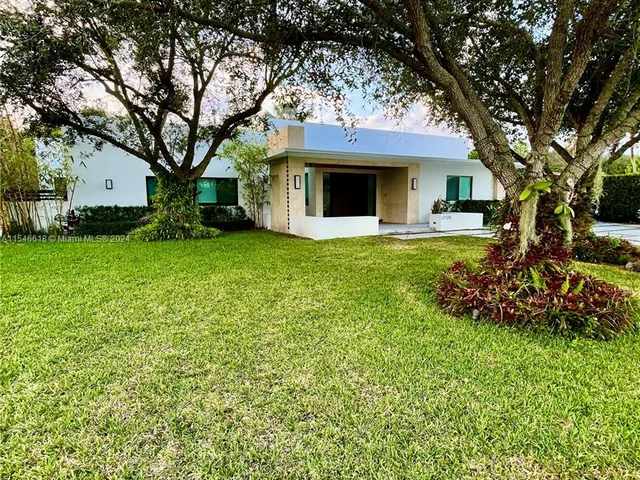 17120 SW 89th Ct, Palmetto Bay FL 33157
