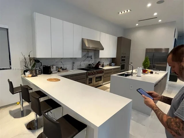 17120 SW 89th Ct, Palmetto Bay FL 33157