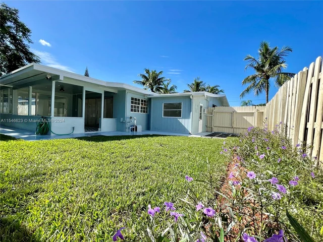 2412 Andros Ln, Fort Lauderdale FL 33312