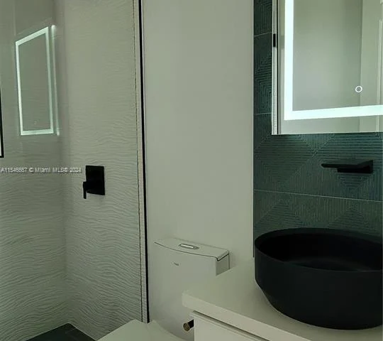 148 NW 108th WAY, Plantation FL 33324