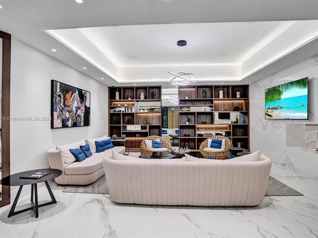 1000 W Island Blvd # 311, Aventura FL 33160